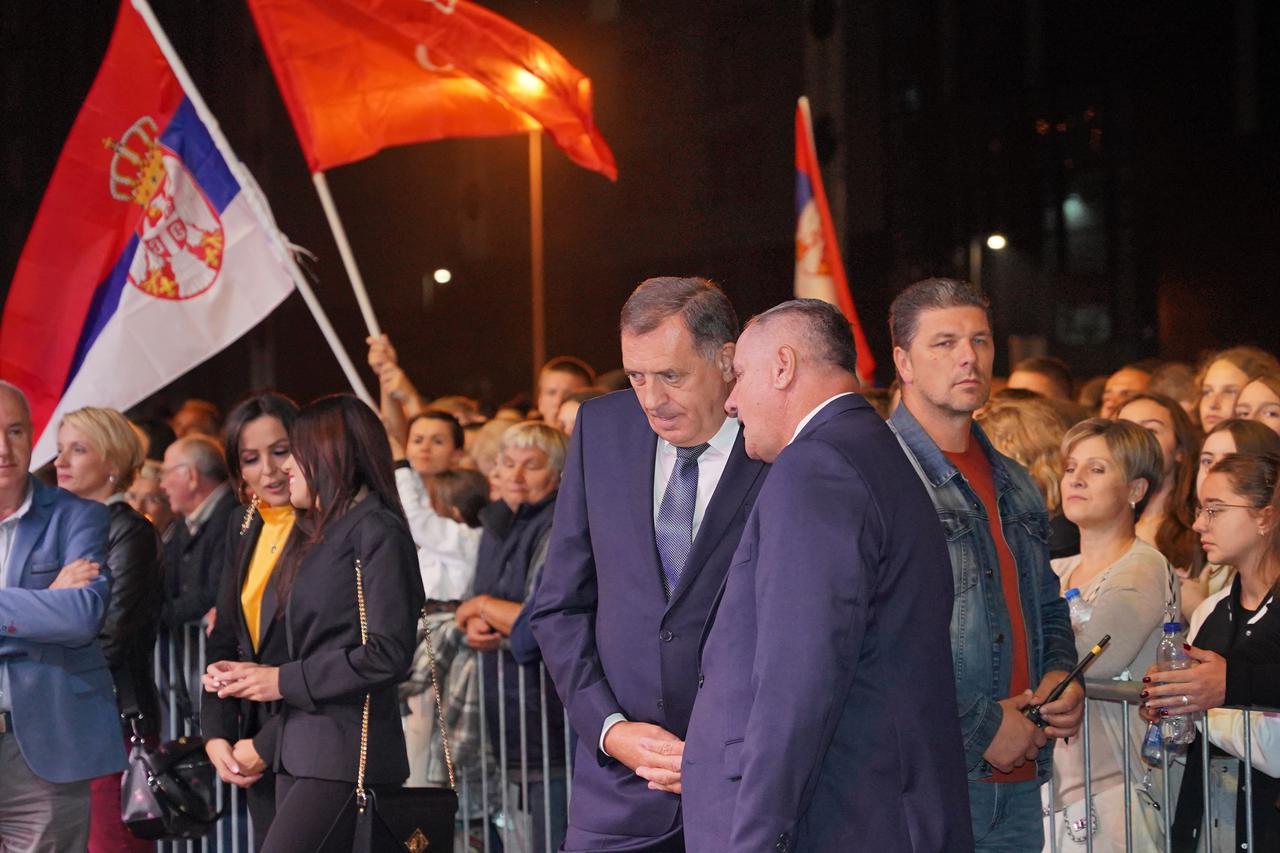 Banja Luka: Ceca nastupila na završnom skupu SNSD-a