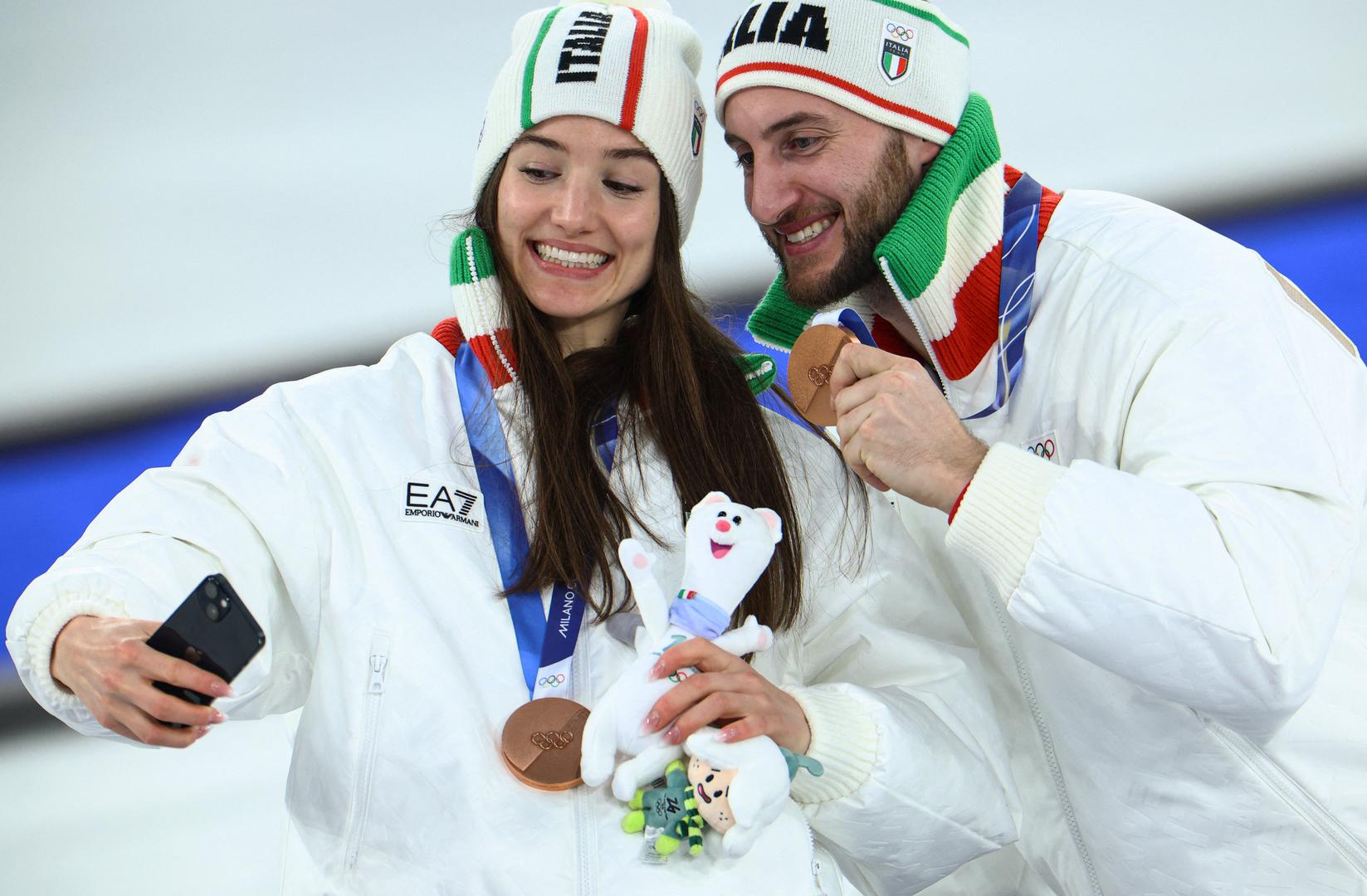Stefania Constantini (26) predvodila je talijansku curling reprezentaciju na Zimskim olimpijskim igrama i pretvorila natjecanje u nacionalni spektakl.