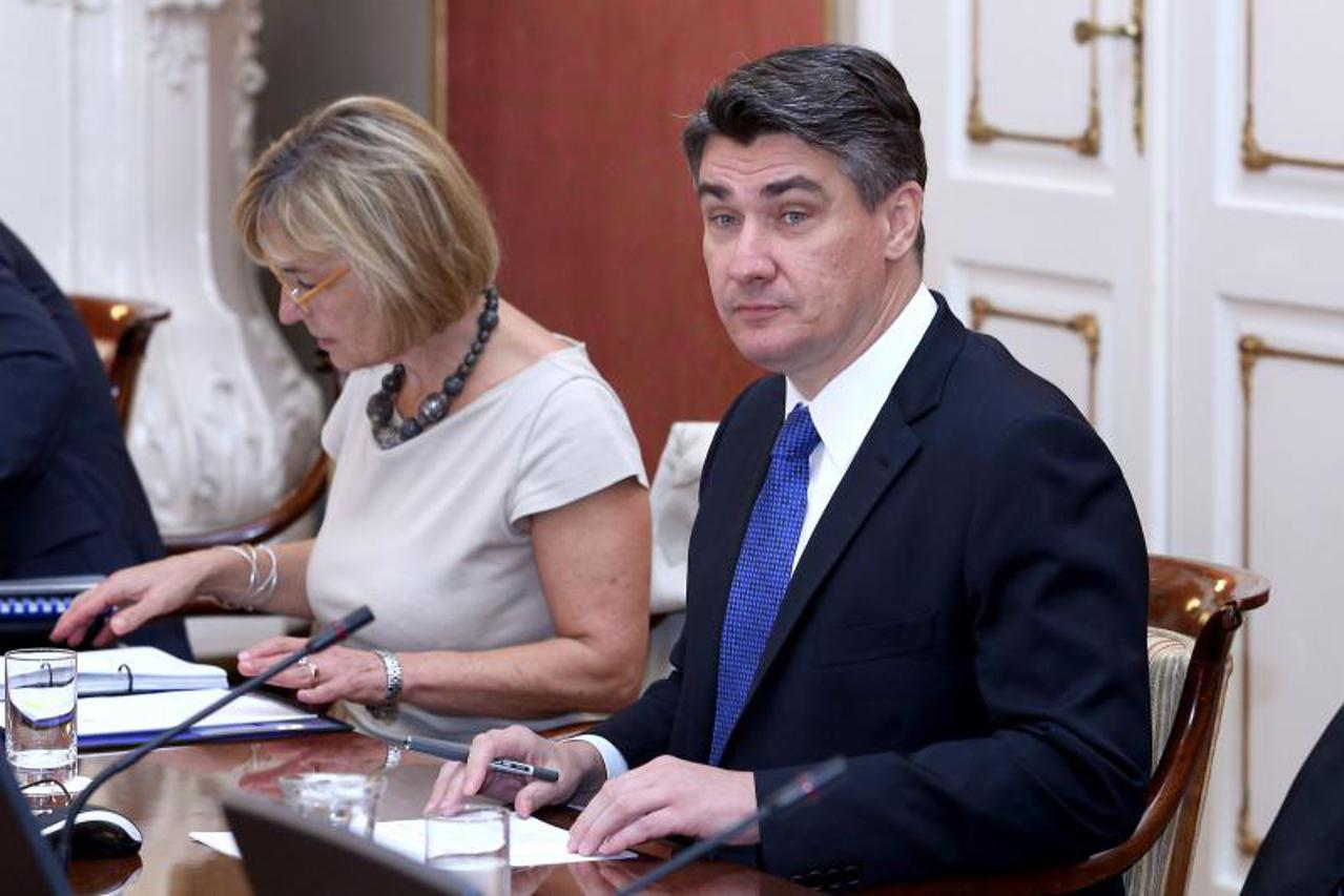 vlada sjednica,zoran milanović (1)