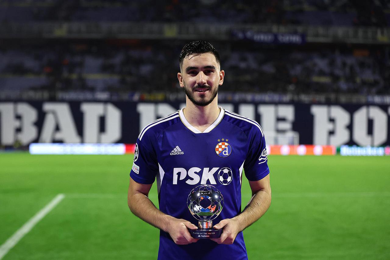 Zagreb: UEFA Liga prvaka, za igrača utakmice proglašen je Josip Šutalo 