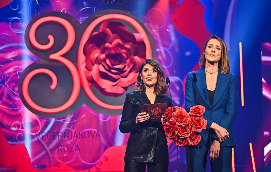 Zagreb: Dodjela medijske nagrade "Večernjakova ruža" u Hrvatskom narodnom kazalištu