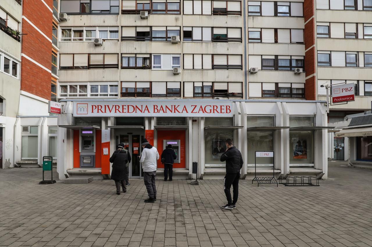 Zagreb: Opljačkana poslovnica PBZ-a u Španskom