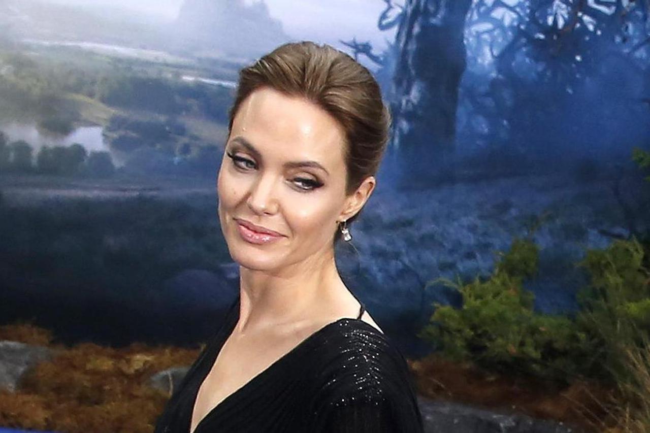 angelina jolie
