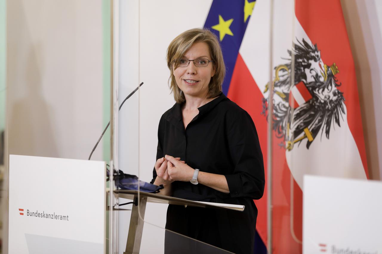 Ministrica zaštite okoliša Leonore Geessler