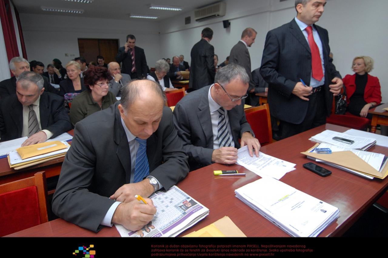 '19.11.2010., Gradska vijecnica, Varazdin - Sjednica Gradskog vijeca.  Photo: Marko Jurinec/PIXSELL'