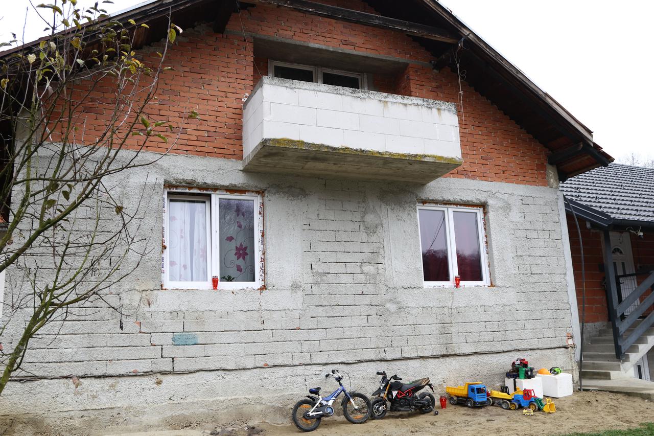 Bedekovcina: U obiteljskoj kući ubio ženu, a zatim presudio sebi