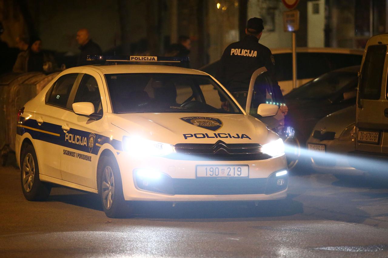 Policija