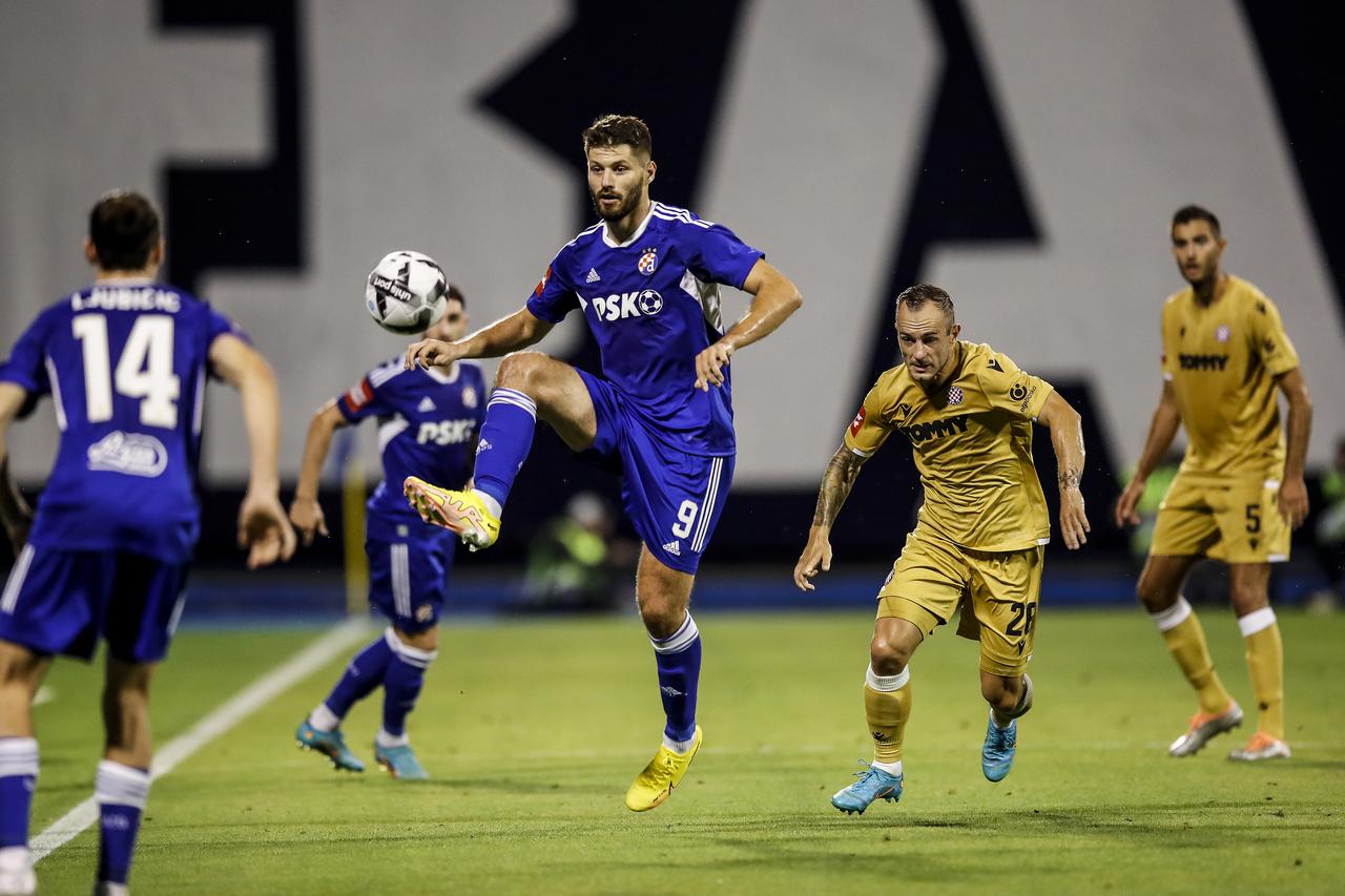 Zagreb: Derbi Dinama i Hajduka na stadionu u Maksimiru