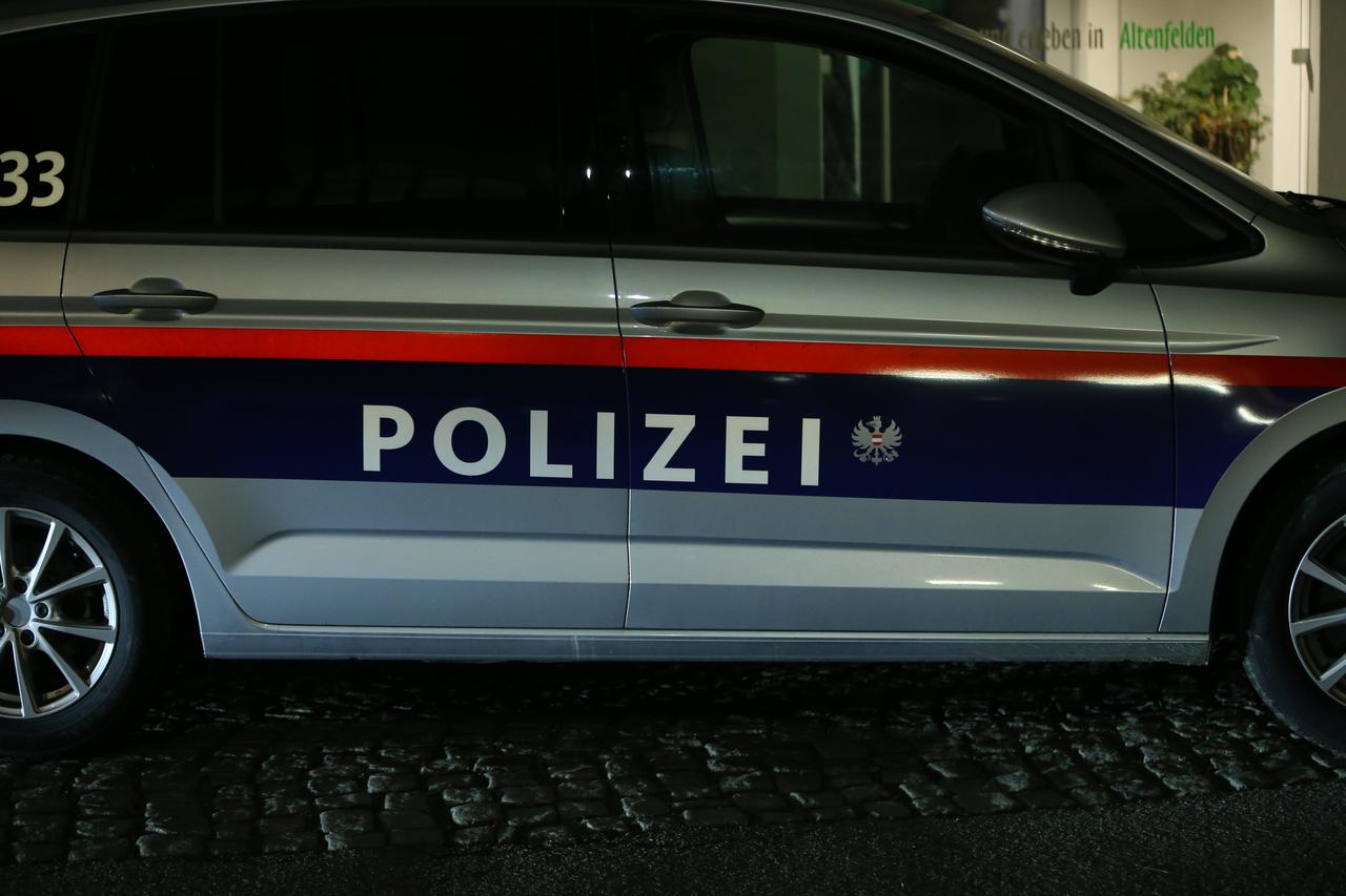 Altenfelden: Policija po cijelom gradu traži ubojicu koji je usmrtio dvije osobe