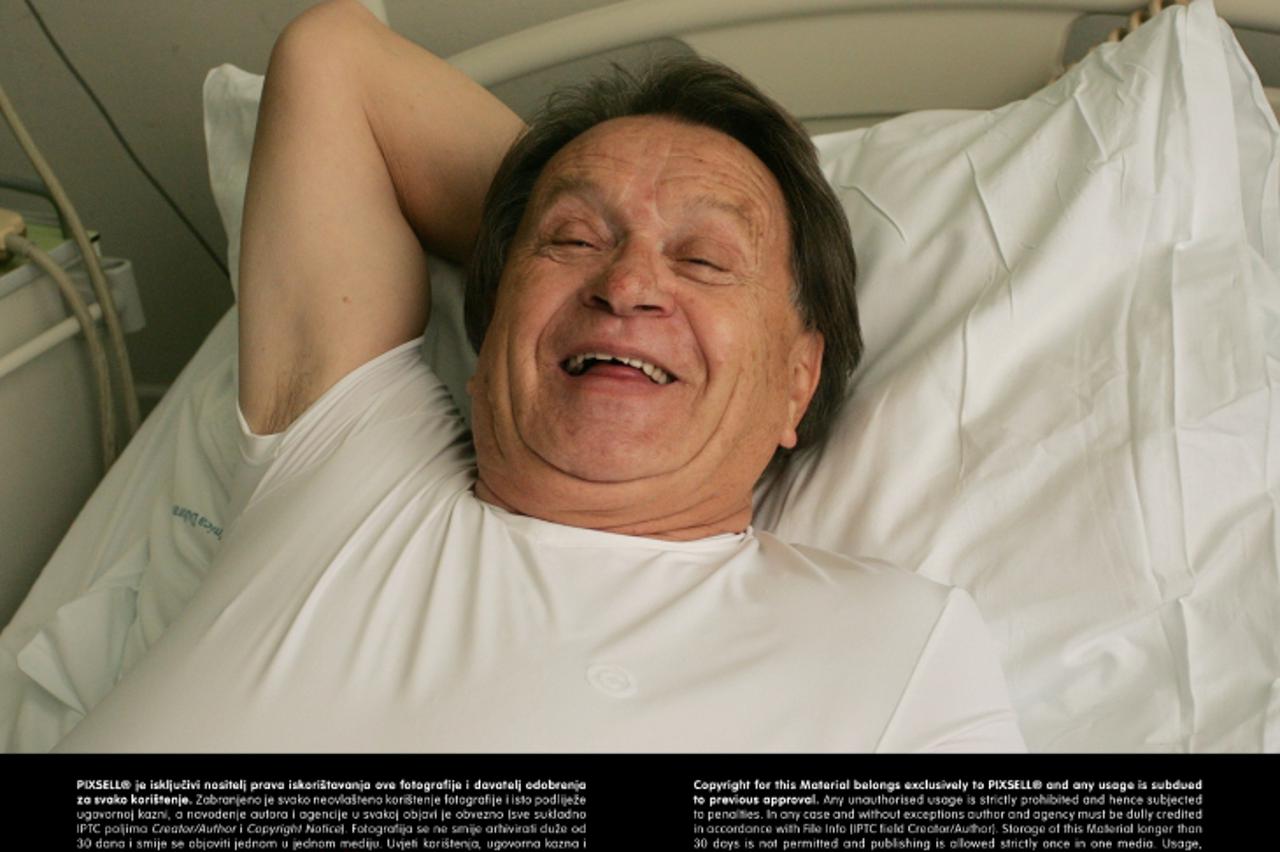 '29.04.2012., Zagreb - Miroslav Ciro Blazevic uspijesno se oporavlja u Novoj bolnici nakon operacije ledja. Photo: Borna Filic/PIXSELL'