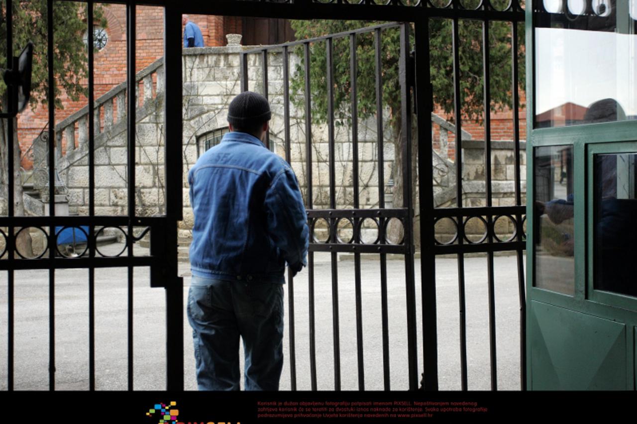 '24. 03. 2009., Lepoglava, Hrvatska - Kaznionica-zatvor lepoglava. Razgovor sa zatvorenicima koji polaze terapijske zajednice ovisnika. Kaznionica u Lepoglavi je ustrojbena jedinica Uprave za zatvorsk