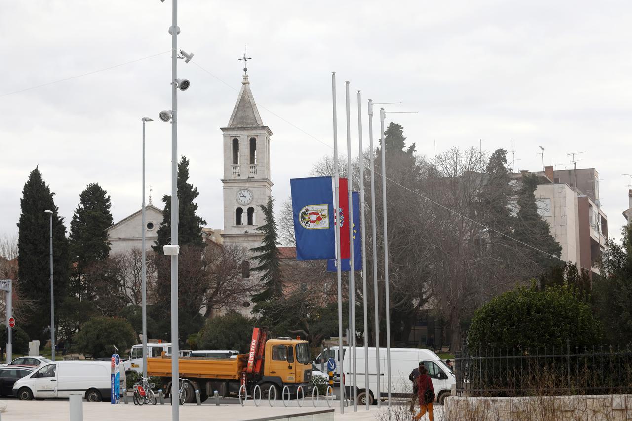 Zbog četverostrukog ubojstva u Šibeniku proglašen dan žalosti