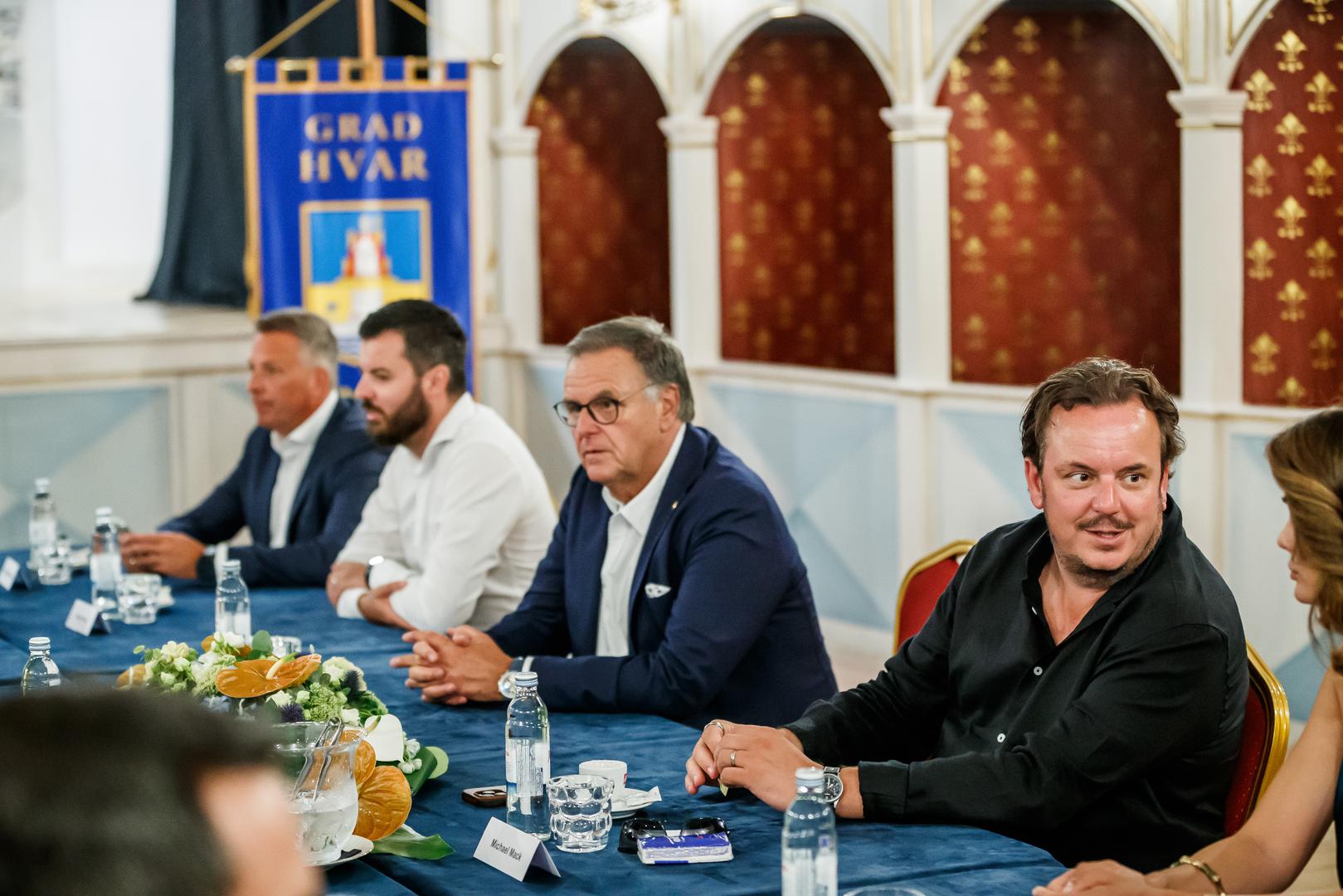 *Uz korišenje AI-a. 