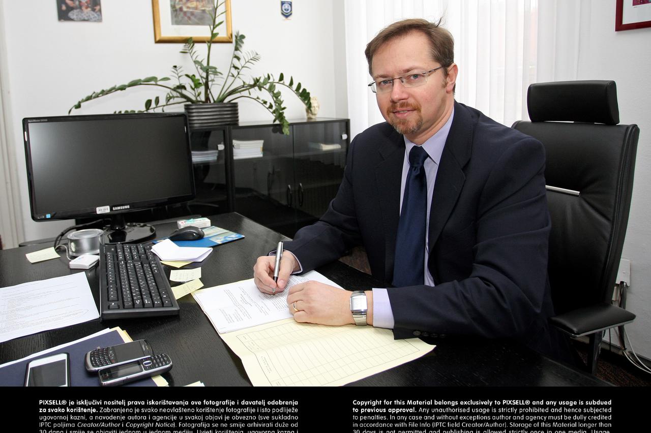 sinisa varga,portal