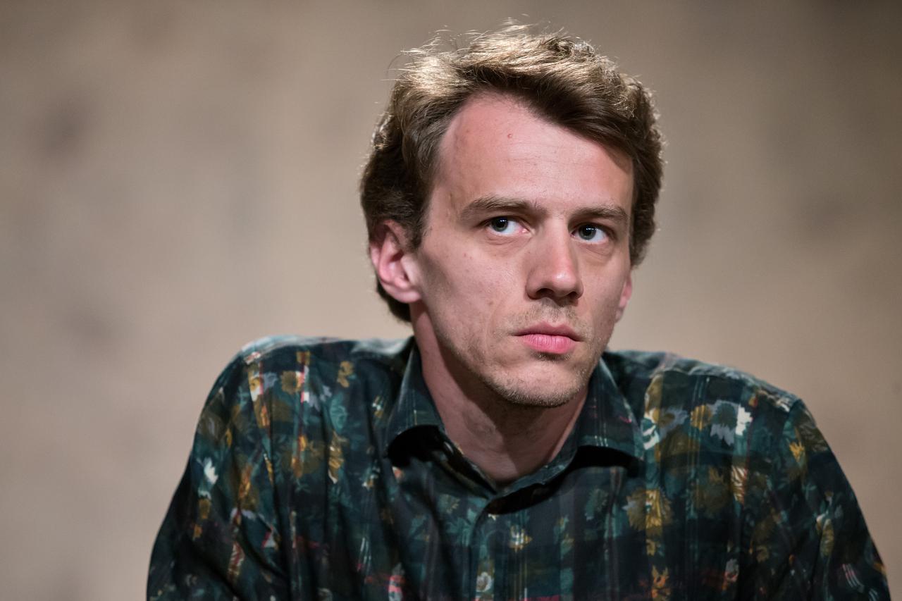 28.04.2015., Zagreb - U Kineskom paviljonu Zagrebackog velesajma odrzana je konferencija za medije uz izvedbu dijela predstave Matije Ferlina Mi smo kraljevi a ne ljudi.  Redatelj Matija Ferlin.  Photo: Davor Puklavec/PIXSELL