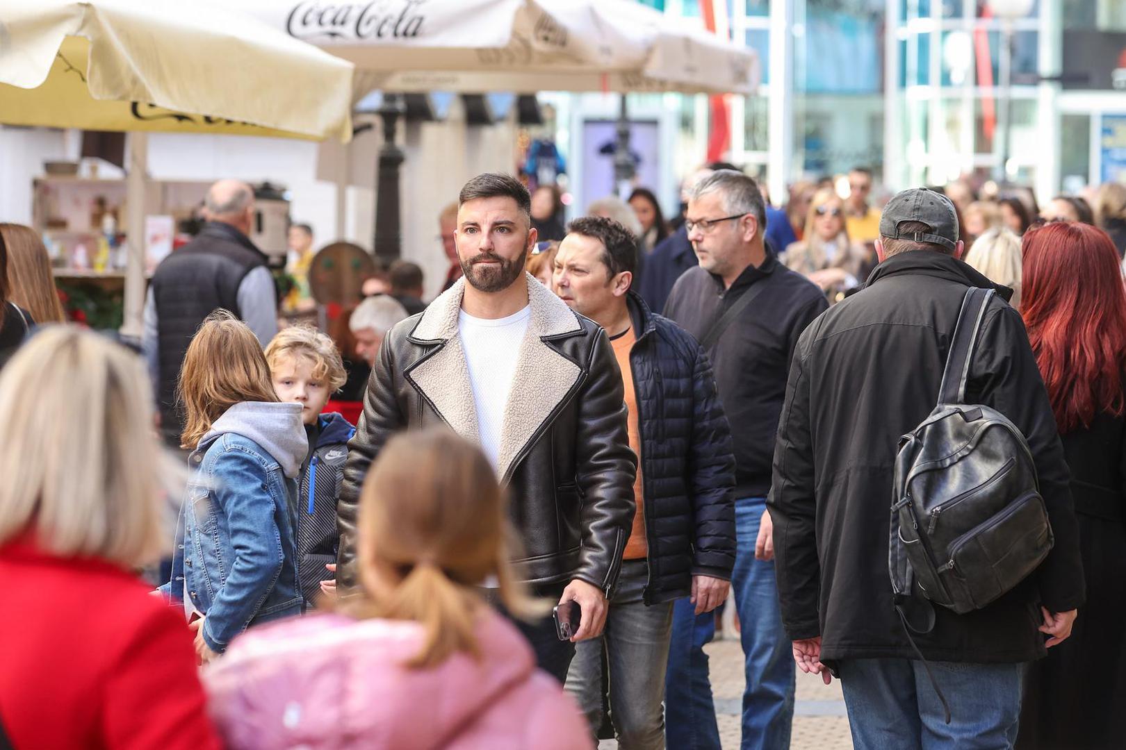 31.12.2022., Zagreb - Guzva u centru grada na zadnji dan 2022 godine. Photo: Luka Stanzl/PIXSELL
