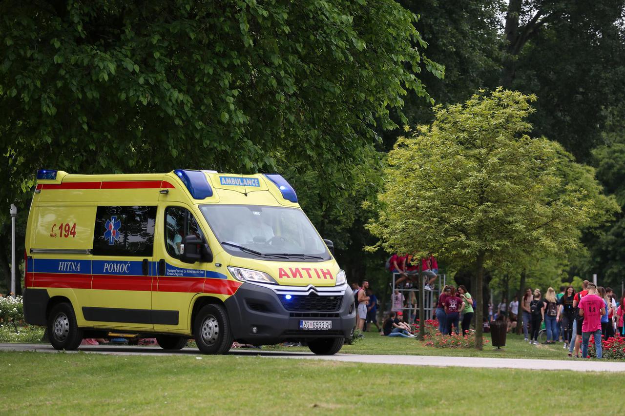 Zagreb: Maturanti se smjestili na Bundeku gdje će proslava potrajati čitav dan