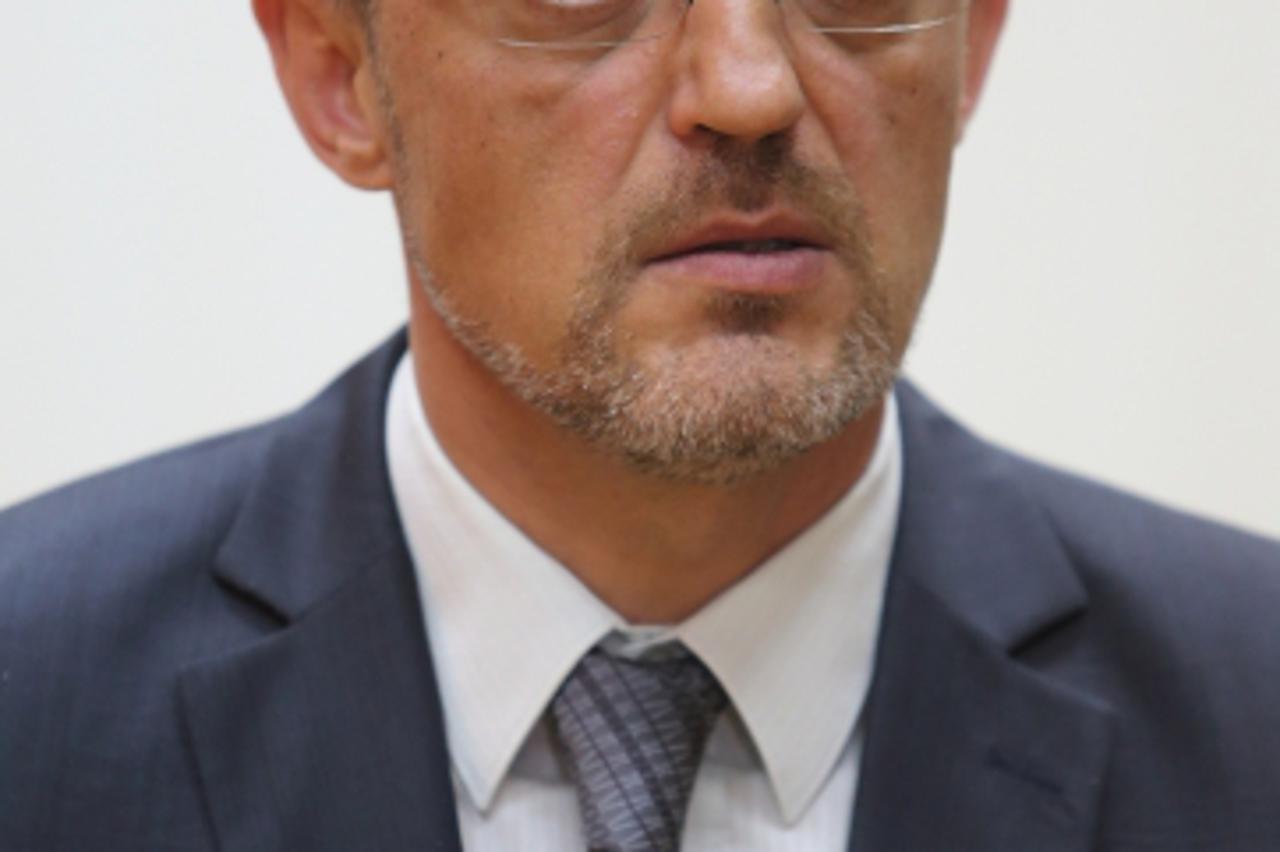 '19.11.2012., Zagreb - Ministar poljoprivrede Tihomir Jakovina i ministar Vanjske trgovine Republike Srpske, Milan Sarovic odrzali su konferenciju za medije u Ministarstvu poloprivrede u Vukovarskoj u
