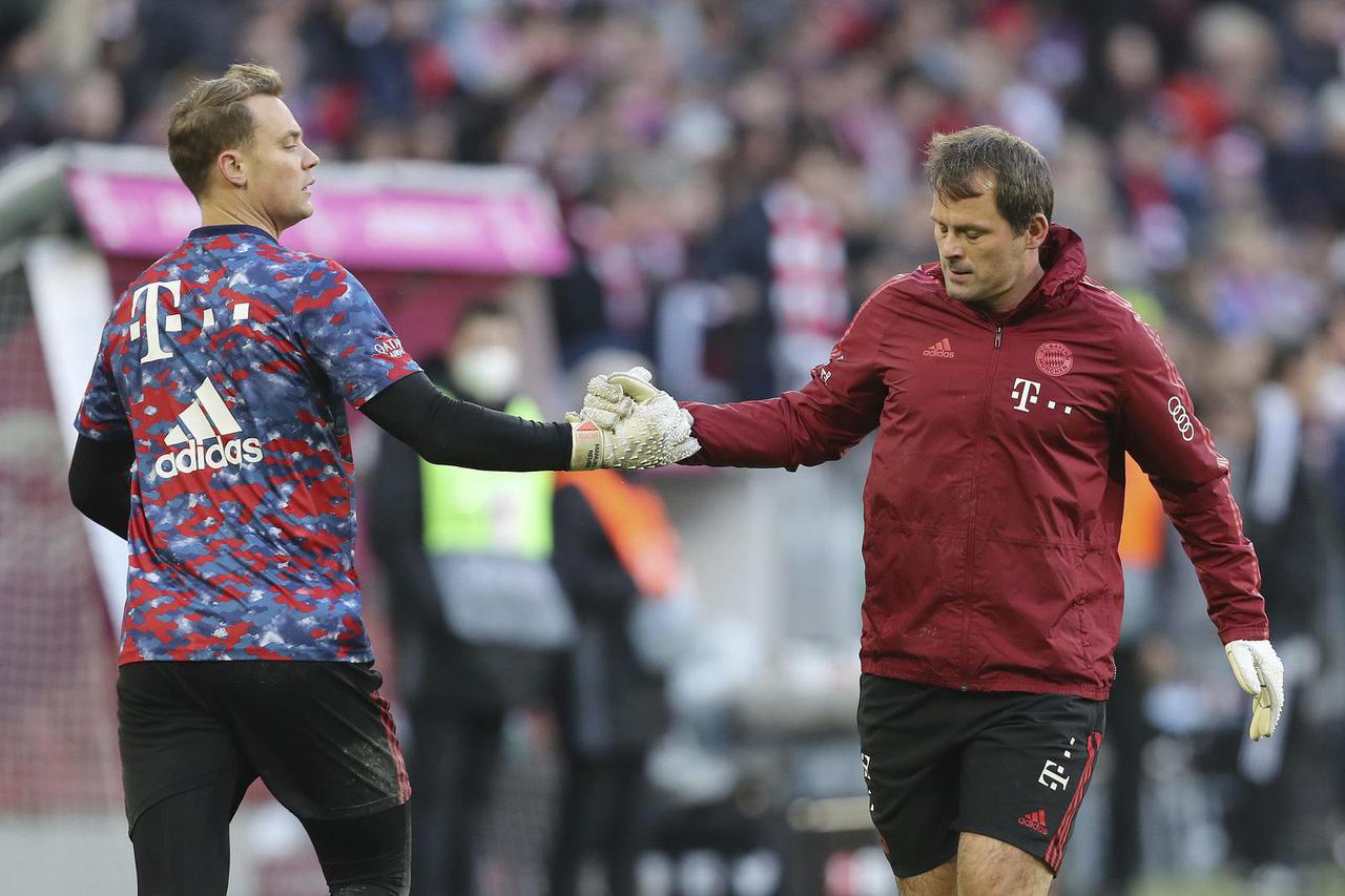 Bayern München razišao se s trenerom vratara Tonijem Tapalovićem