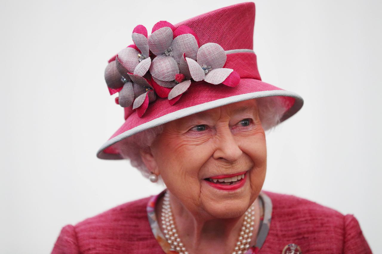 Elizabeta II.