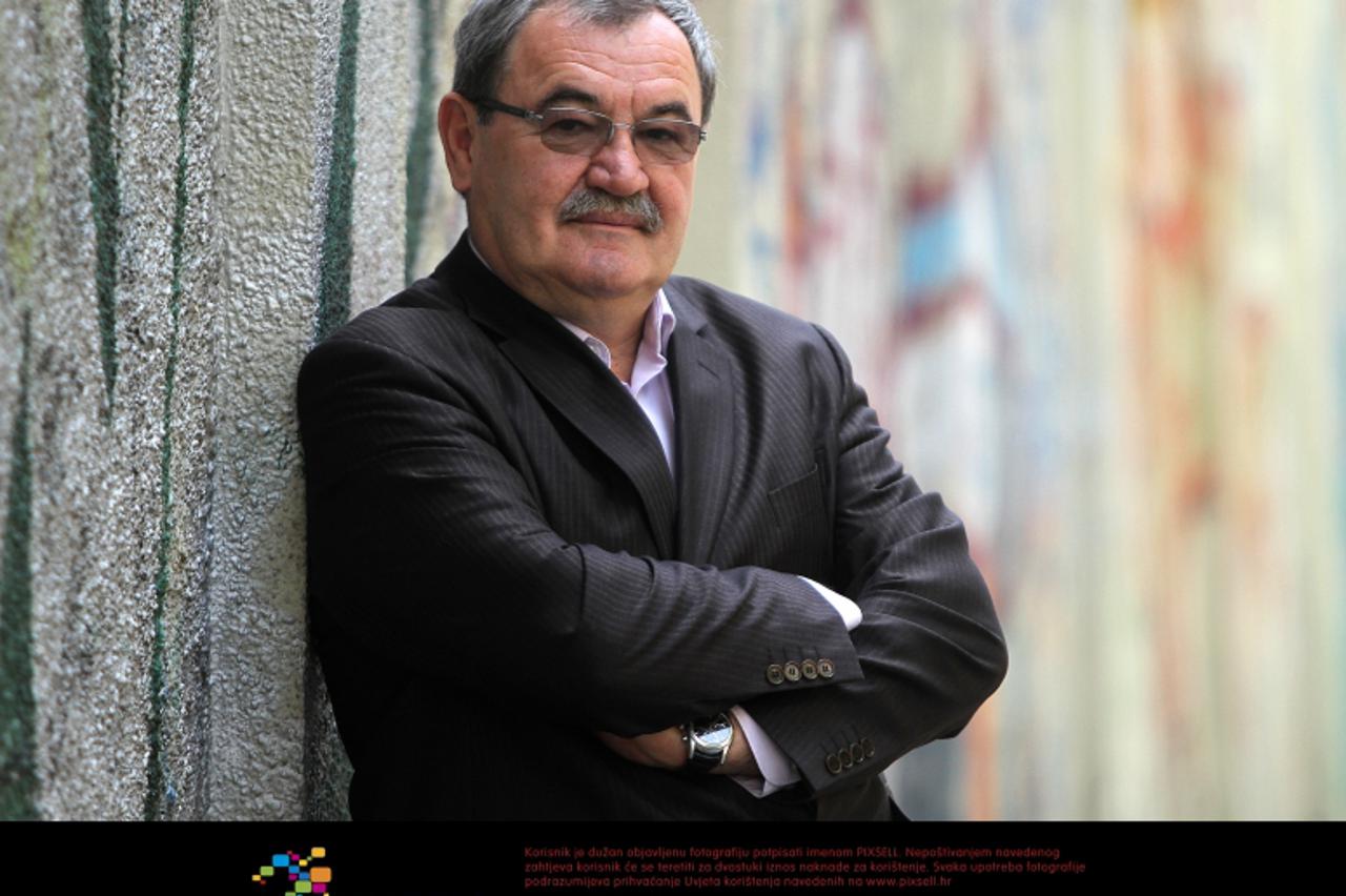 'SPECIJAL OBZOR  07.06.2012., Zagreb, - Dusko Ljustina, ravnatelj Satirickog kazalista Kerempuh, jedan je od dobitnika ovogodisnje Nagrade Grada Zagreba. Photo: Anto Magzan/PIXSELL'