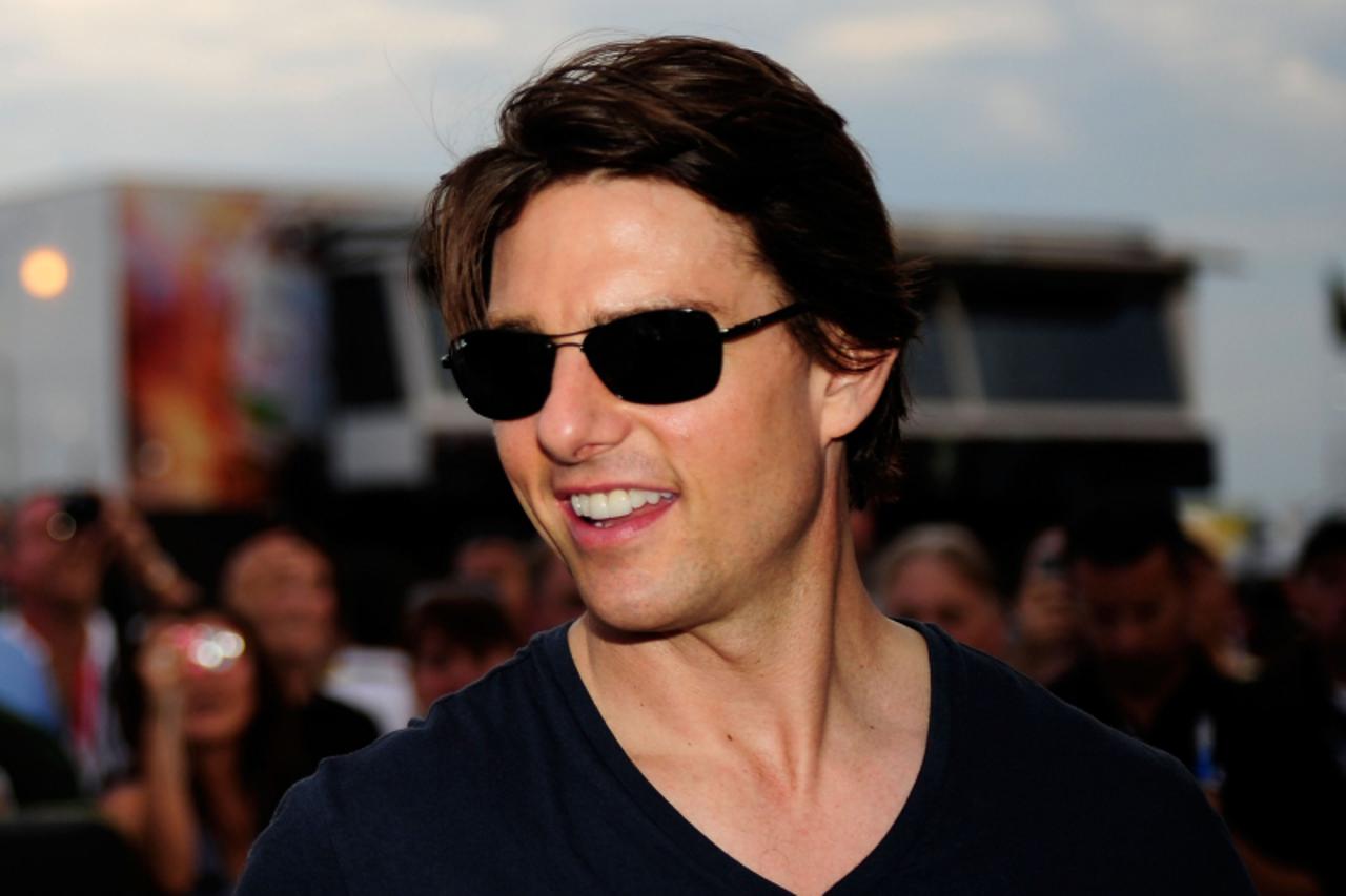 tom cruise
