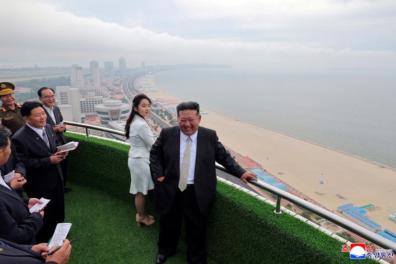 Kim Jong Un Wonsan Kalma