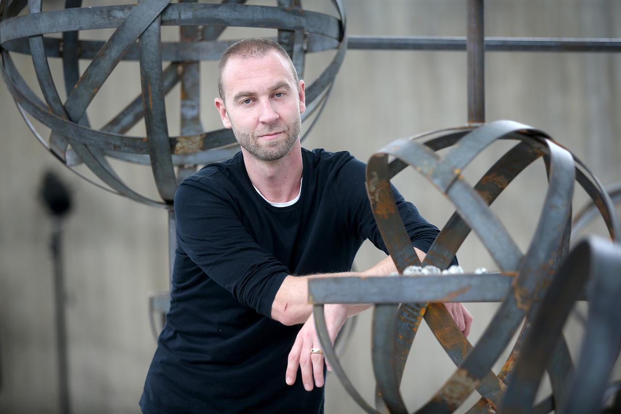 26.05.2015., Zagreb - Nenad Sovilj, kreator nakita obiljezit ce deset godina svoje karijere u Francuskom paviljonu Studentskog centra u Zagrebu. Izlozba pod nazivom Molekula predstavit ce Soviljevu novu kolekciju koja je oblikovno jednostavna, a tehnicki,
