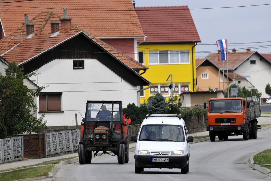 05.07.2011., Dekanovec- Opcina Dekanovec najmanja je opcina u Hrvatskoj. Broj stanovnika sa 800 pao je na 500. U Dekanovcu nedostaju mladi. Photo: Vjeran Zganec-Rogulja/PIXSELL