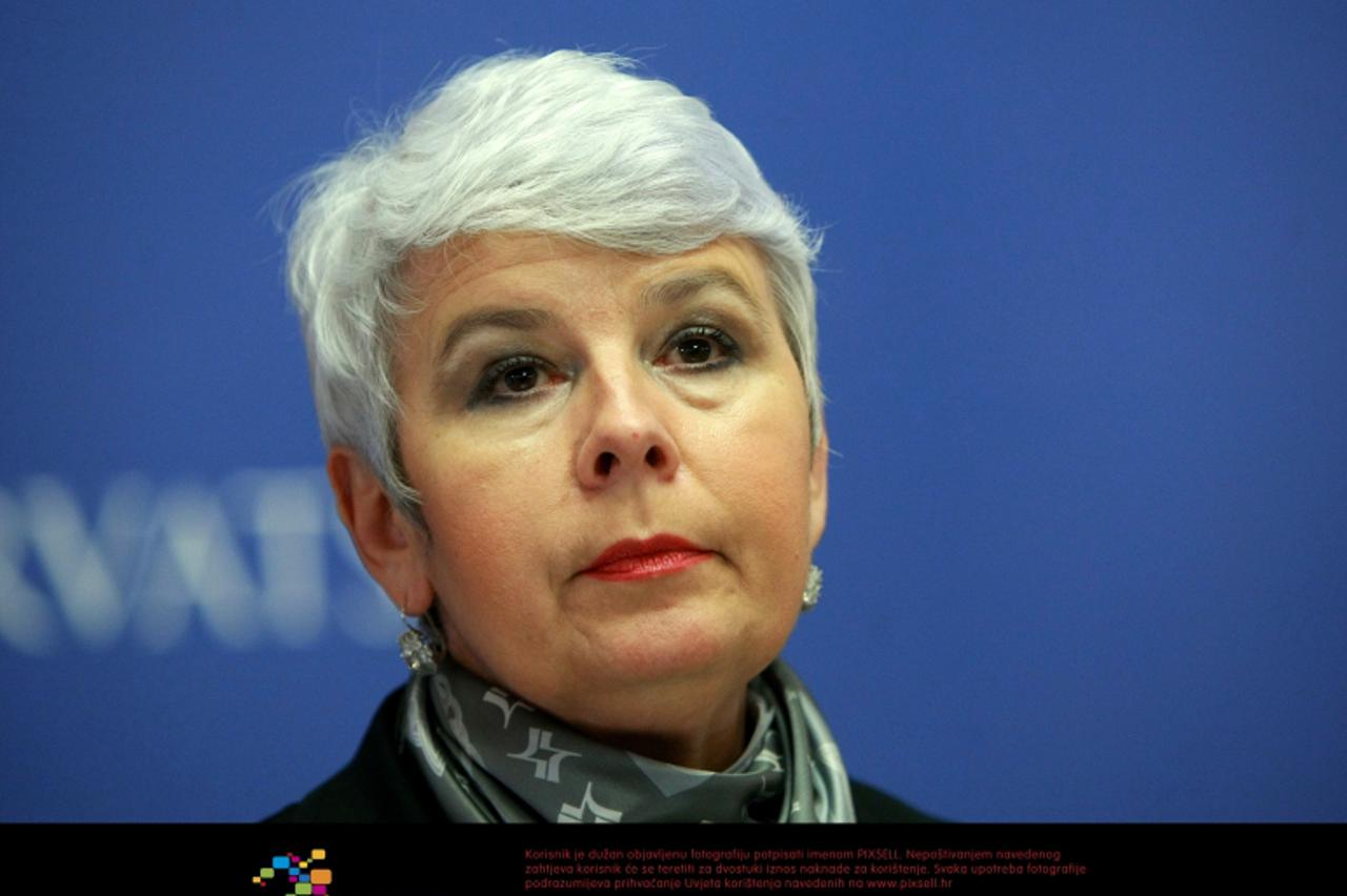 '18.02.2011., Vlada RH, Trg svetog Marka 2, Zagreb - Predsjednica Vlade Republike Hrvatske Jadranka Kosor dala je izjavu za medije o slucaju branitelja Tihomira Purde.  Photo: Sanjin Strukic/PIXSELL'