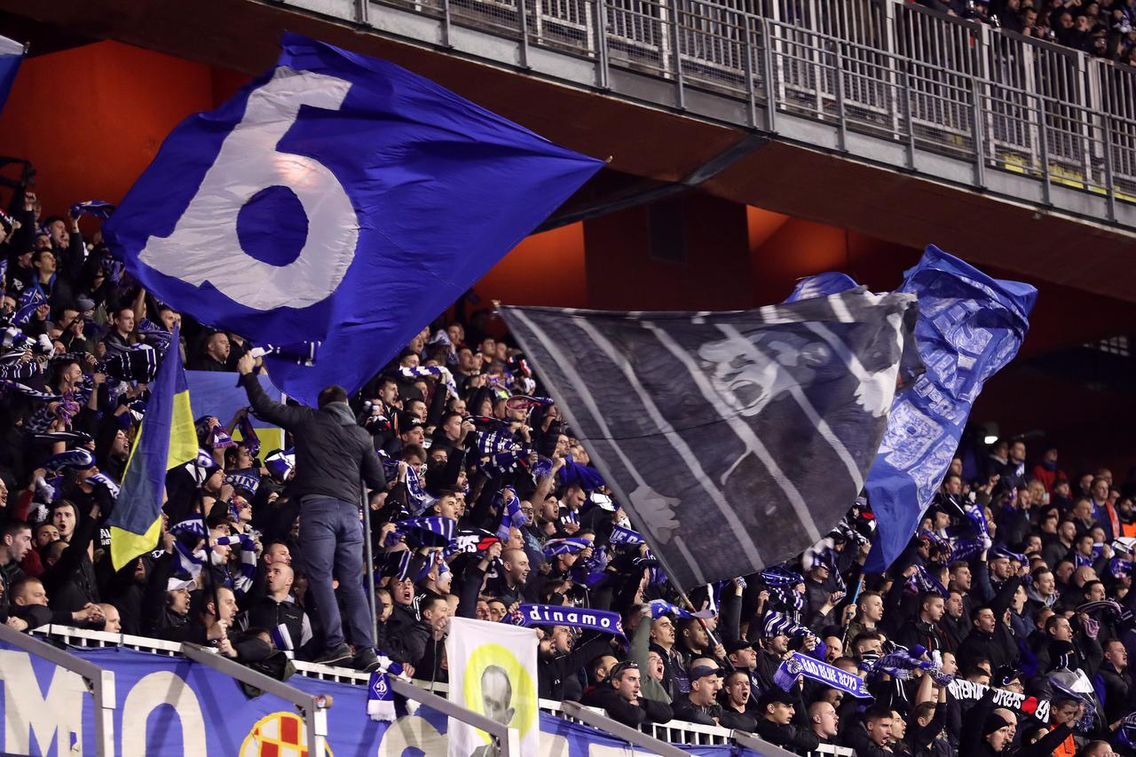 Atmosfera na stadionu tijekom utakmice Dinama i Seville