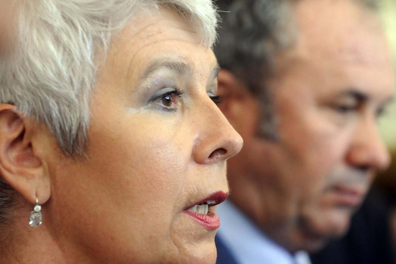 \'Split-13.08.2011 premijerka jadranka Kosor u sluzbenom posjetu gradonacelniku Splita Zeljku Kerumu u Banovini Photo: Tino Juric/PIXSELL\'