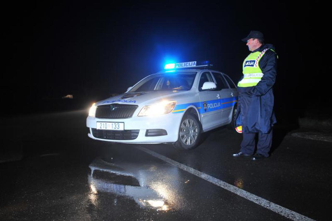 ubojstvo podturen, očevid (1)