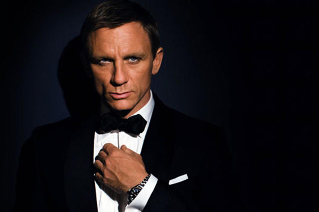 james bond (1)