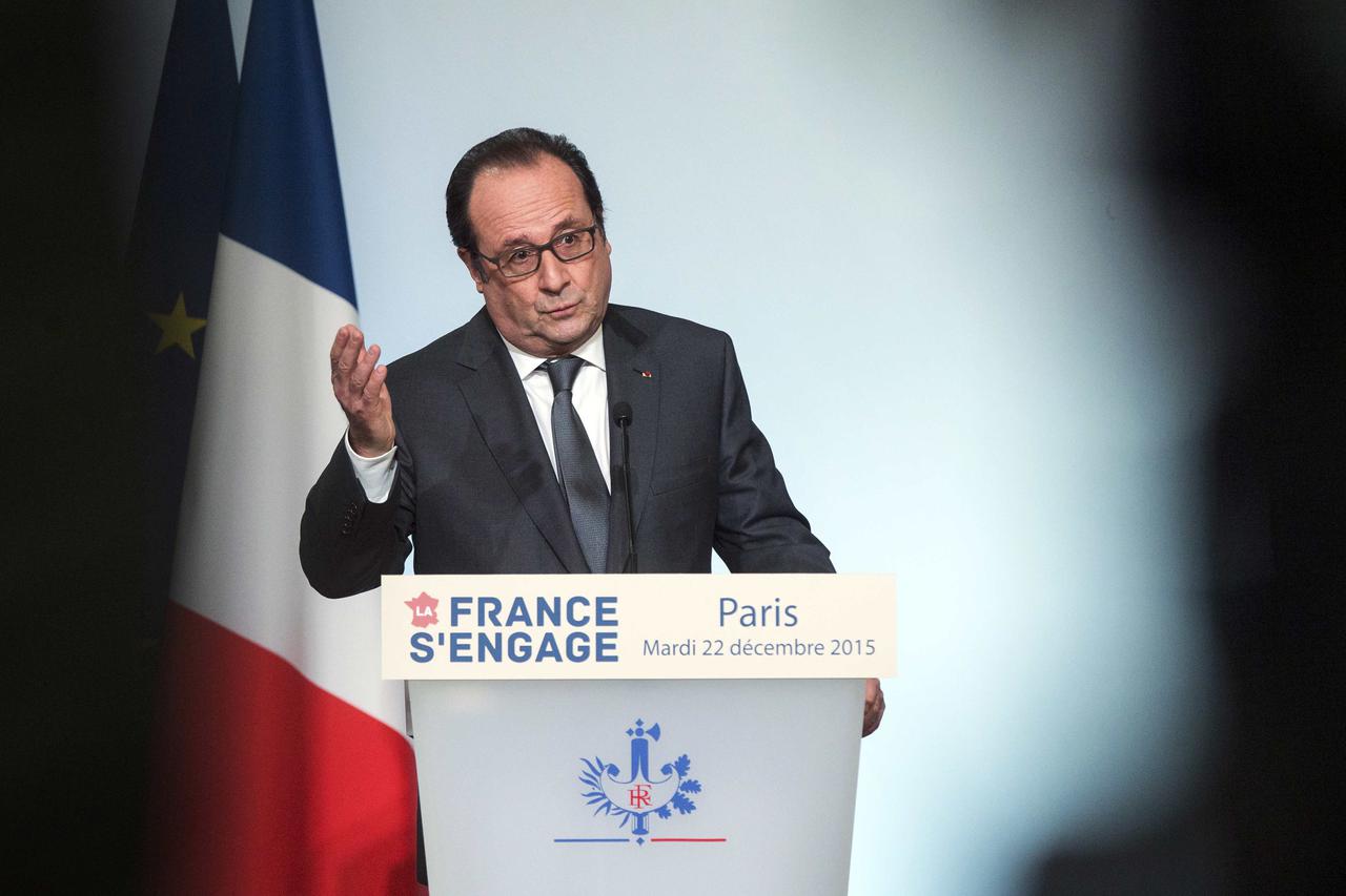 French President Francois Hollande delivers a speech during 
