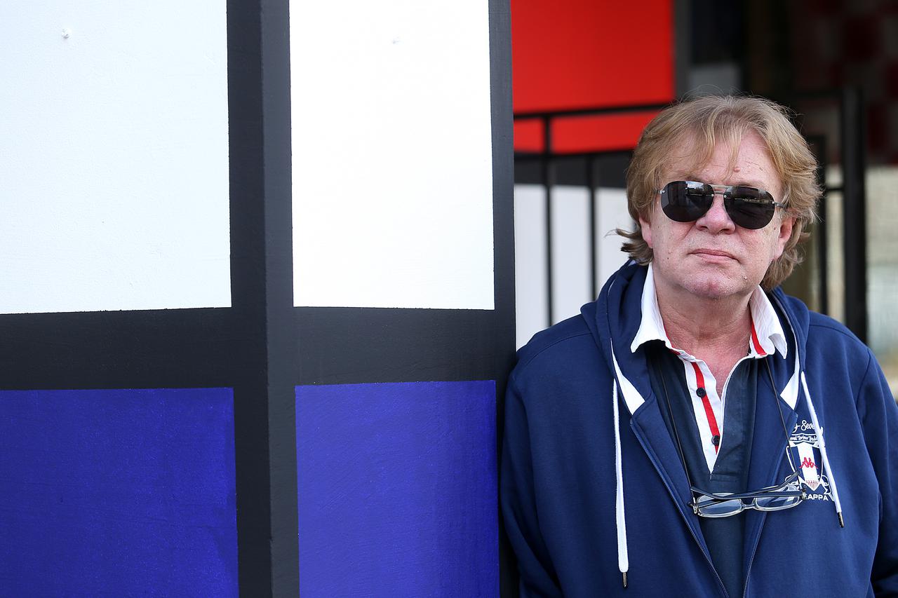 Zagreb: Zrinko Tuti?, kantautor