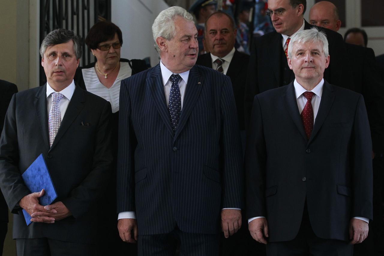 jiri rusnok,milos zeman