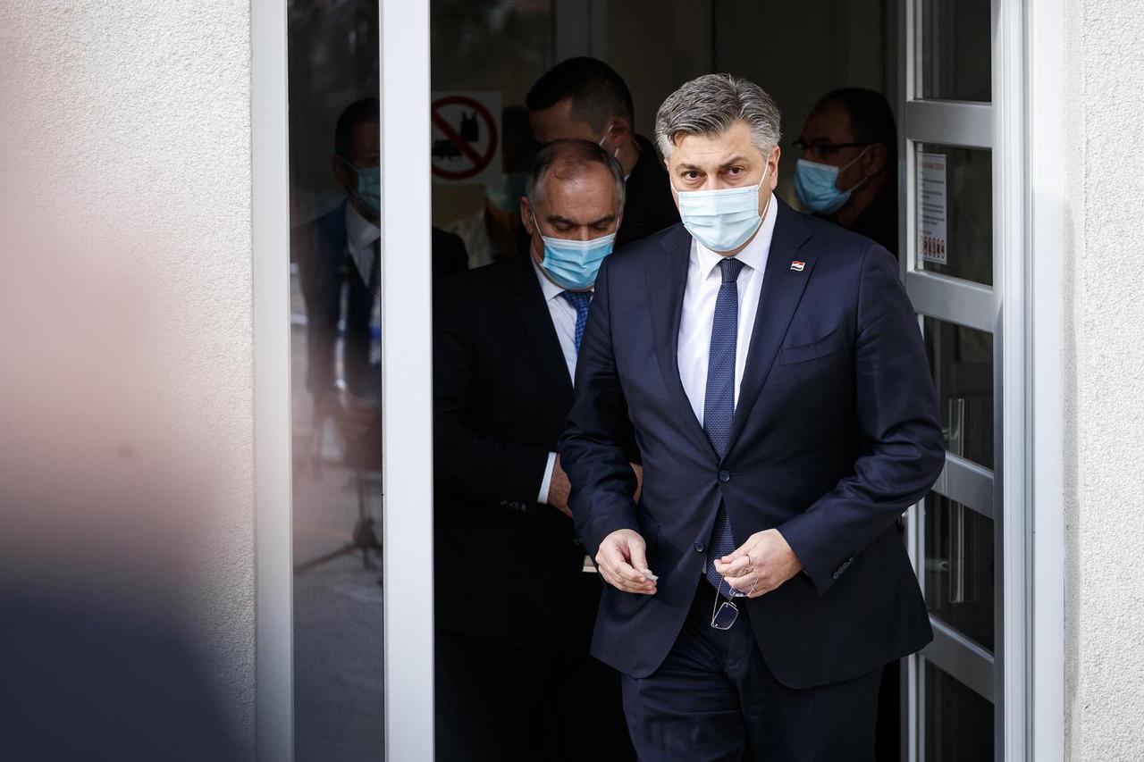 Predsjednik Vlade Andrej Plenković posjetio je KBC Split