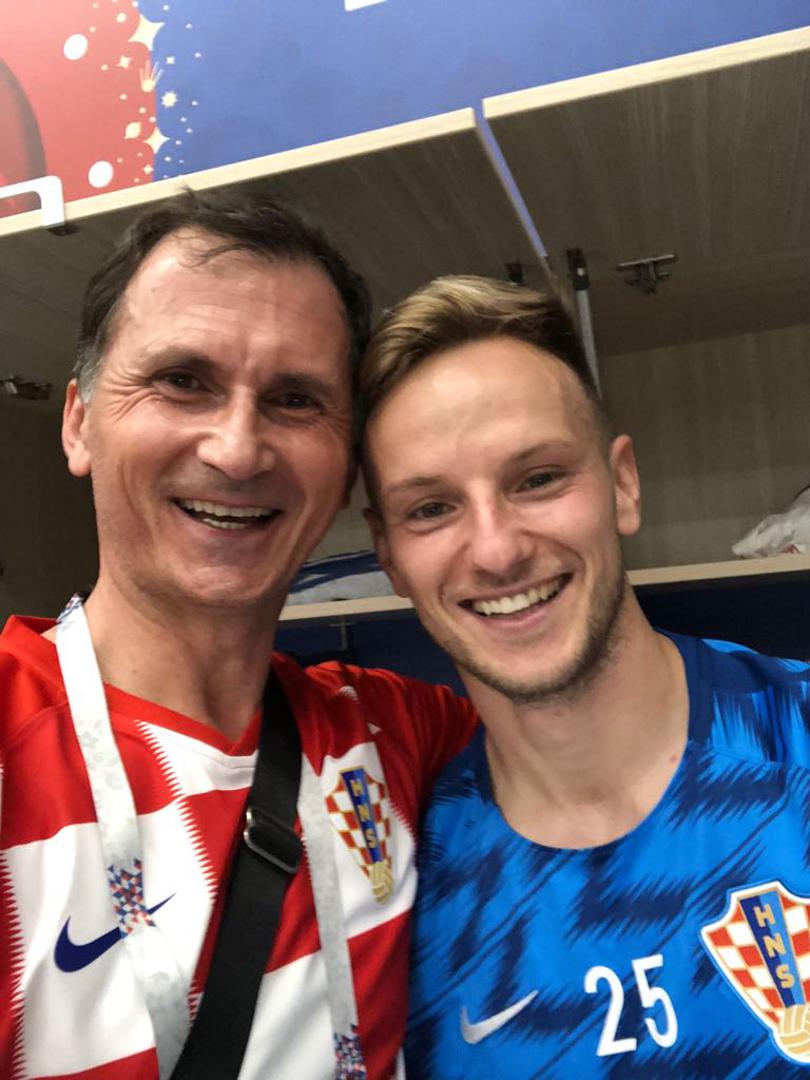 Bio je to šokantan susret u kojem je Hrvatska izbacila Dansku nakon jedanaesteraca. Gol za odlazak u četvrtfinale zabio je Ivan Rakitić