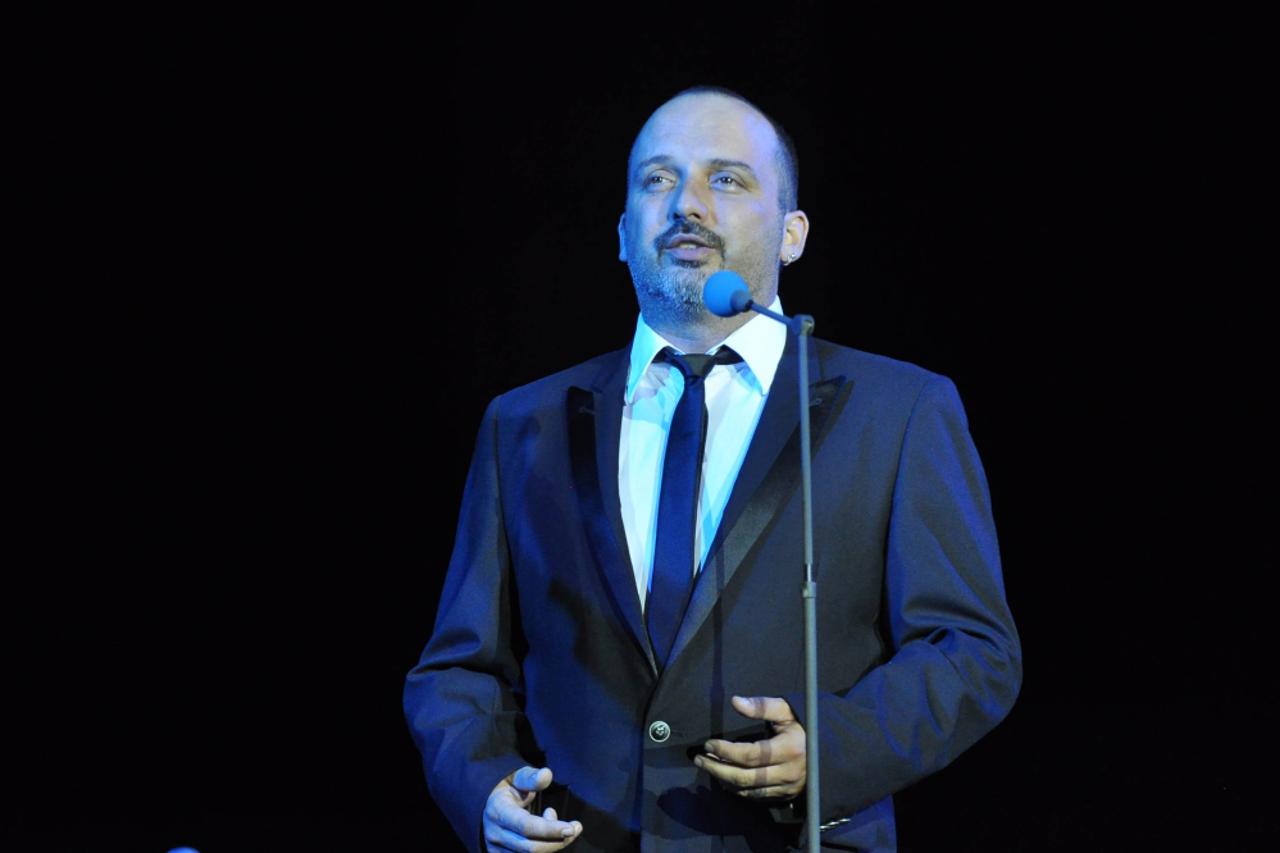 Tony Cetinski (1)