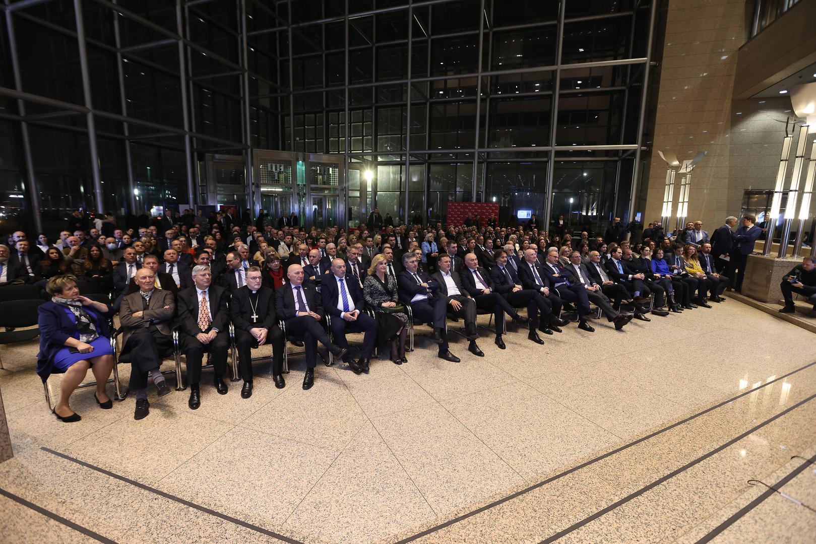 16.01.2023., Zagreb - U Nacionalnoj i sveucilisnoj knjiznici odrzana je promocija 2. dopunjenog izdanja knjige "Diplomatska oluja" Mate Granica. Photo: Boris Scitar/Vecernji list/PIXSELL