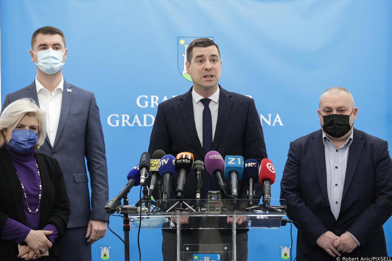 Mislav Herman i članovi Kluba gradskih zastupnika HDZ-a i HSLS-a održali konferenciju za medije