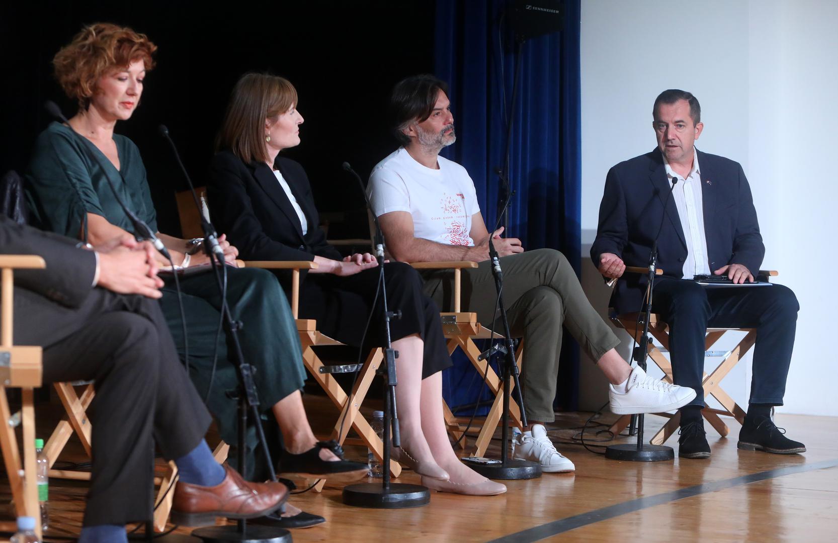 24.09.2022., Rovinj - 15. Weeken Media festival, Dvorana Vikendica, panel Smrt cinjenica, panelisti: Marijana Grbesa, Ksenija Kardum, Drazen Klaric i Ognian Zlatev, moderator Tihomir Ladisic. Photo: Kristina Stedul Fabac/PIXSELL