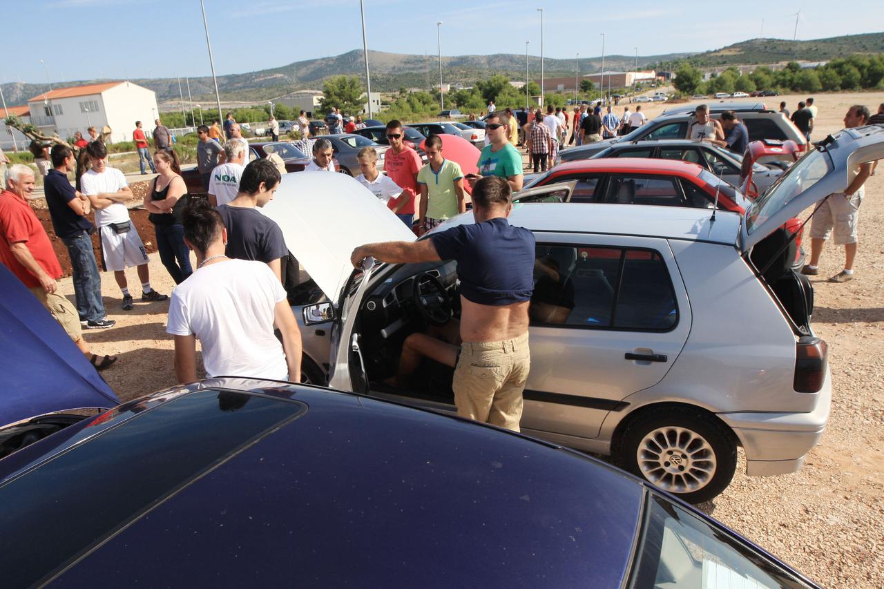 Ove godine u Hrvatsku je uneseno 31.800 rabljenih automobila iz EU