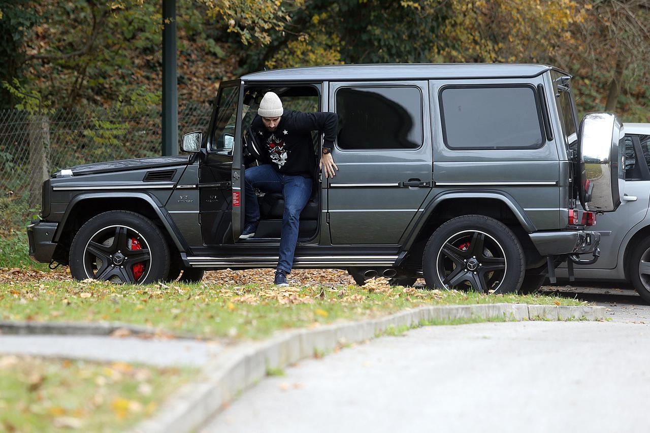 Vedran Ćorluka vozi Mercedes