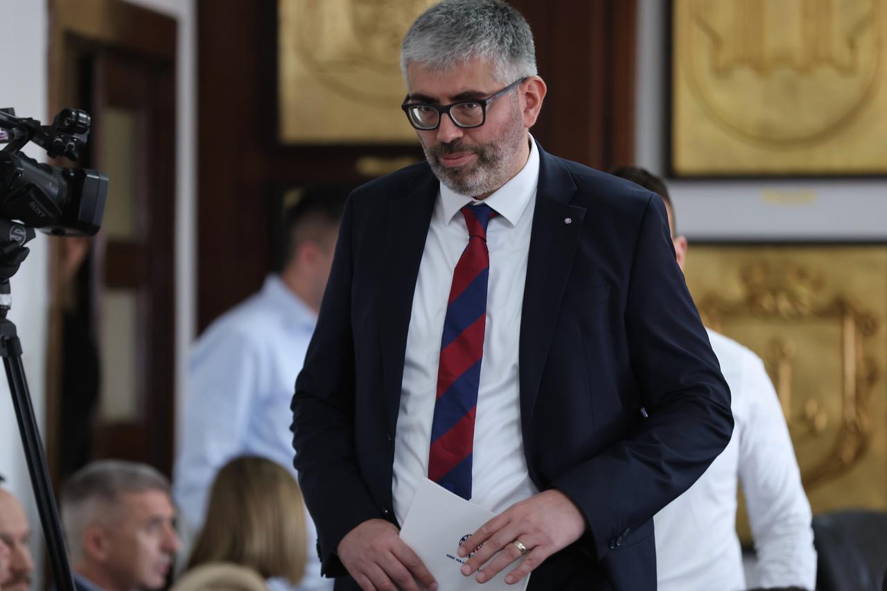 Split: Tematska sjednica Gradskog vijeća o budućnosti stadiona Poljud 