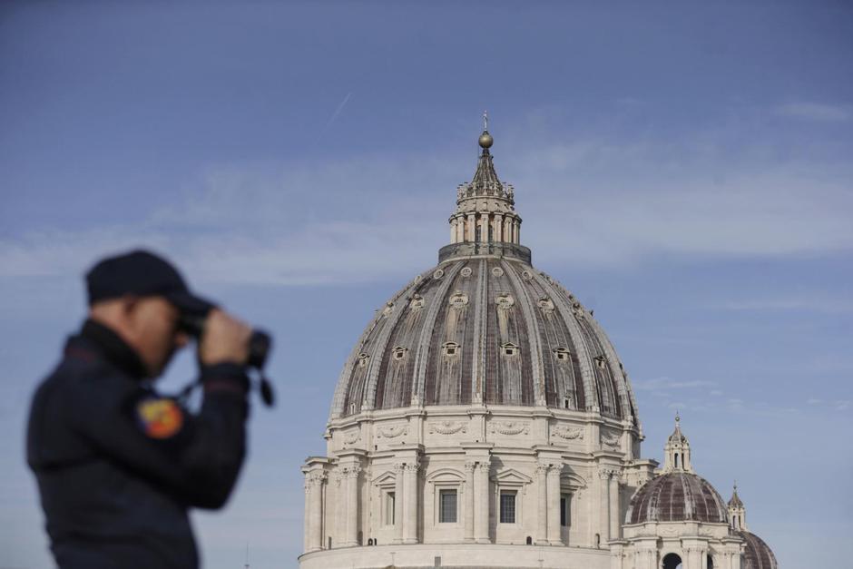 ITA, Aufbahrung des emeritierten Papstes Benedikt XVI