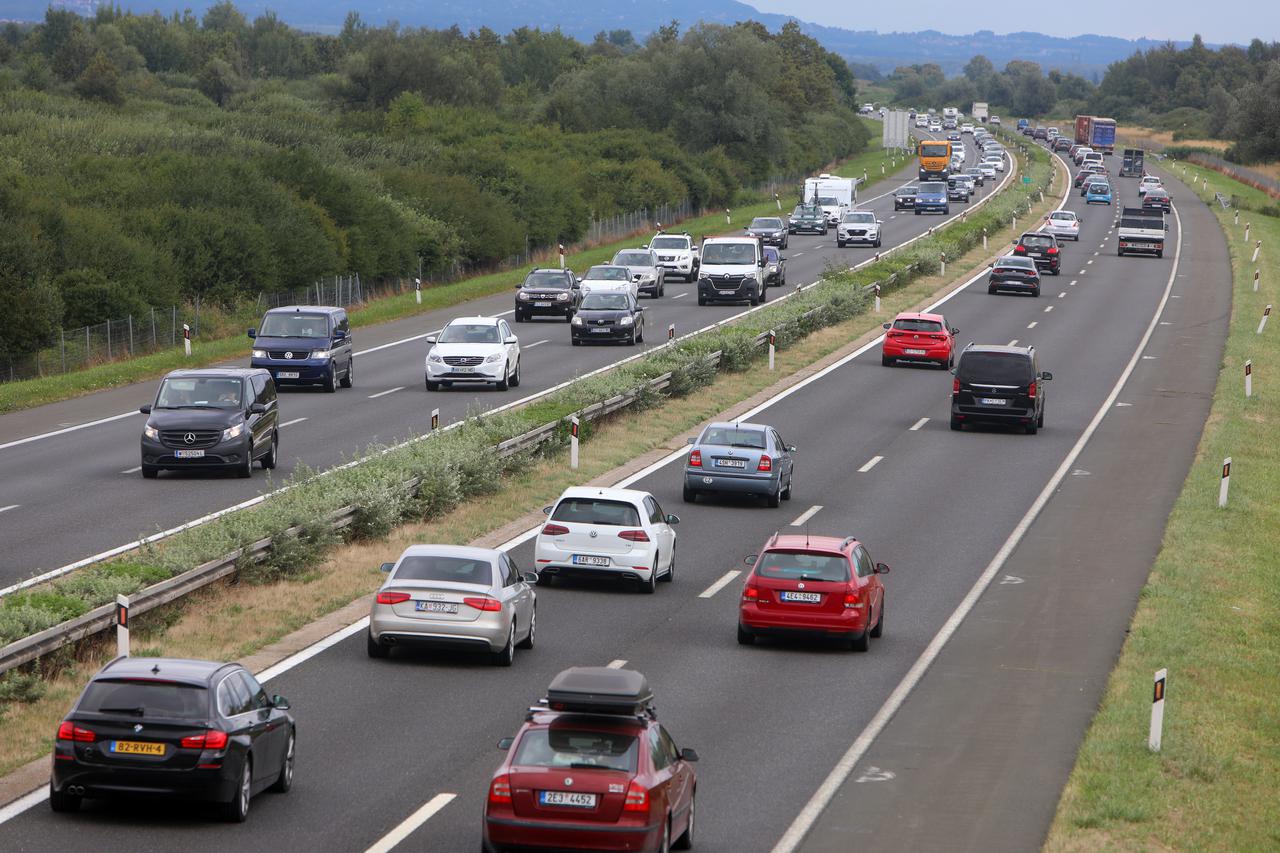Pojačan promet na autocesti A1 između Zagreba i Karlovca