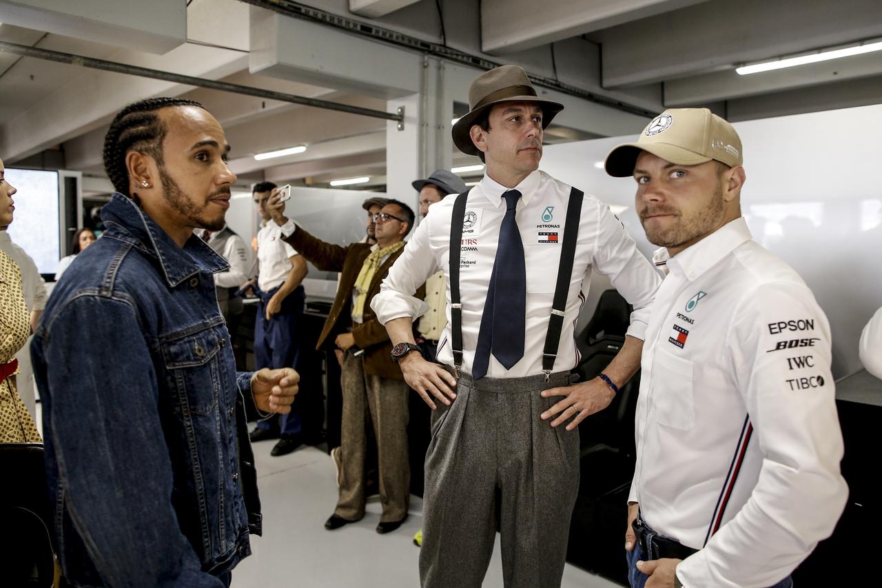 Lewis Hamilton i Toto Wolff