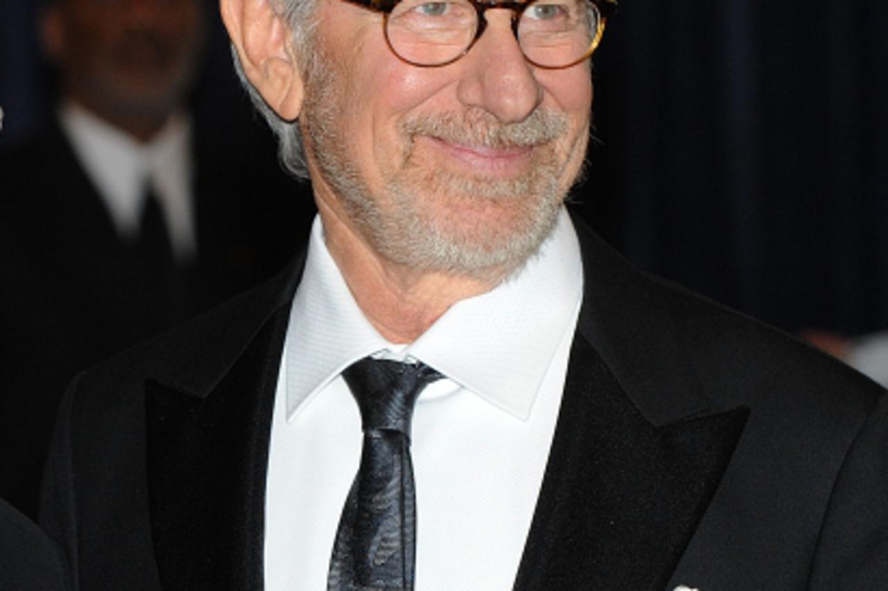 'Steven Spielberg arrives for the White House Correspondents\' Association (WHCA) dinner in Washington, D.C., U.S., on Saturday, April 27, 2013. The 99th annual dinner raises money for WHCA scholarshi